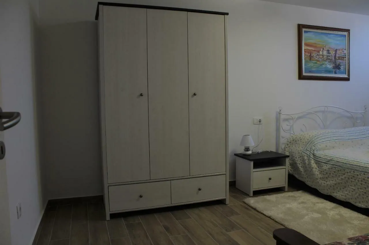 Apartment Apartman Robi Croatia